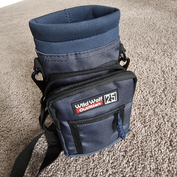 Wild Wolf Outfitters Water Bottle Holder for 32oz Bottles Blue - Carry, Protect - Picture 7 of 16